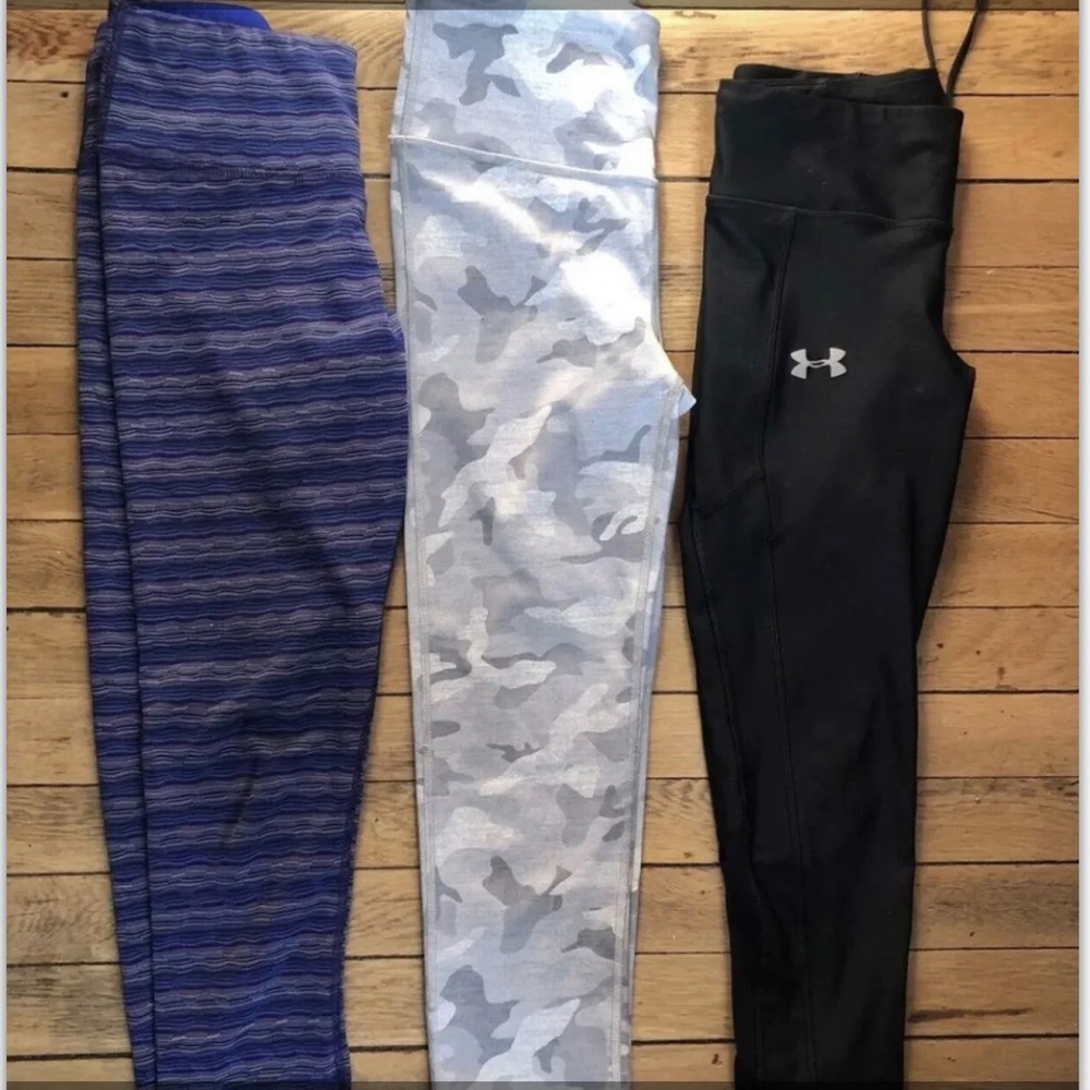 A bundle of 3 athletic leggings sz XS/S.